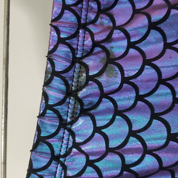🎃Spirit Halloween 🧜♀️Iridescent mermaid scale skirt L - Picture 6 of 8